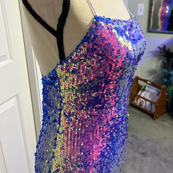 Forever 21 Purple Iridescent Sequin Backless Mini Dress Medium - Picture 3 of 6